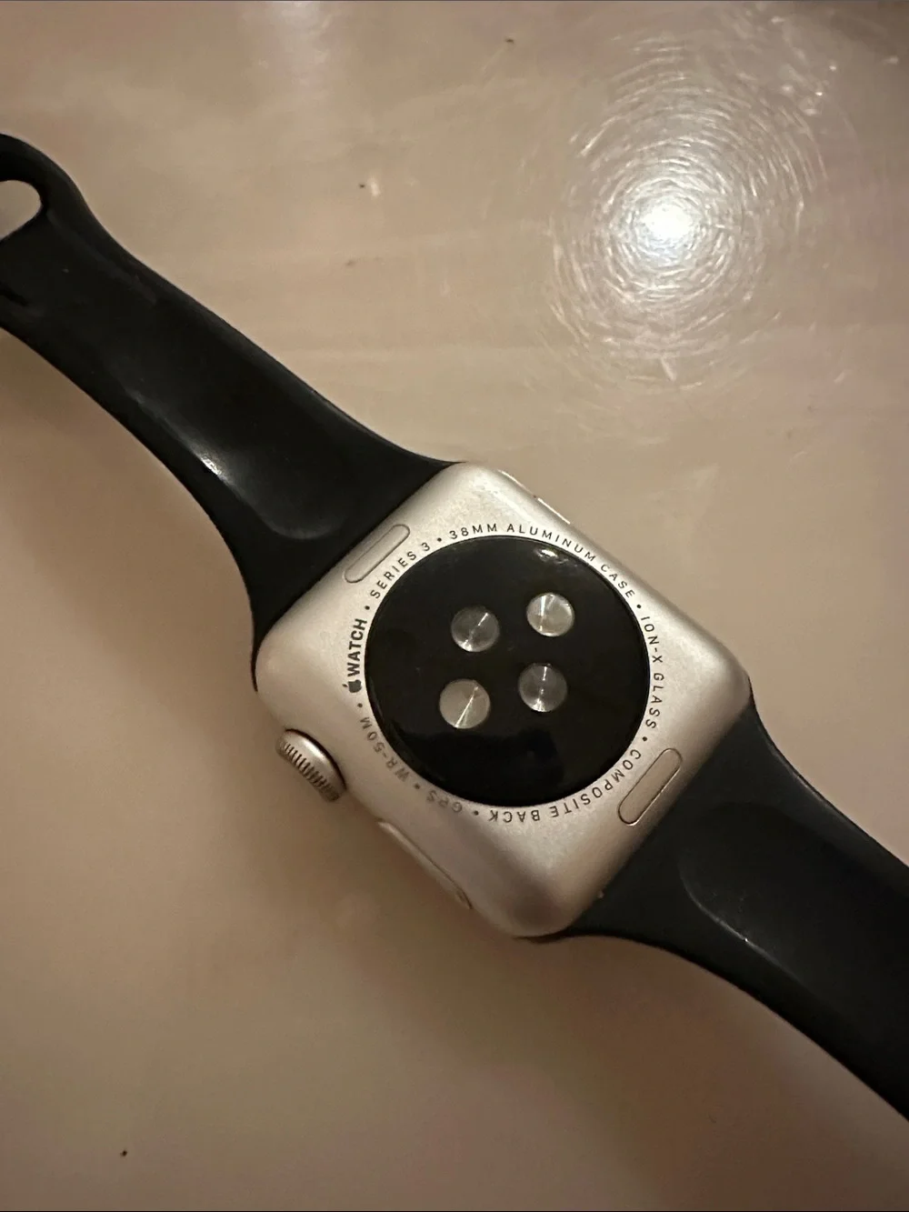 Apple Watch Silver Case with Black Sport Band series 3 38 mm